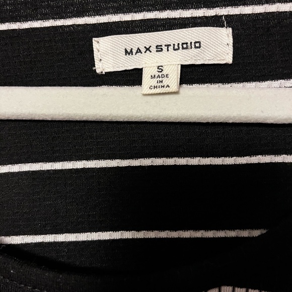 Max Studio Small Maxi Dress Black/White - Picture 4 of 7